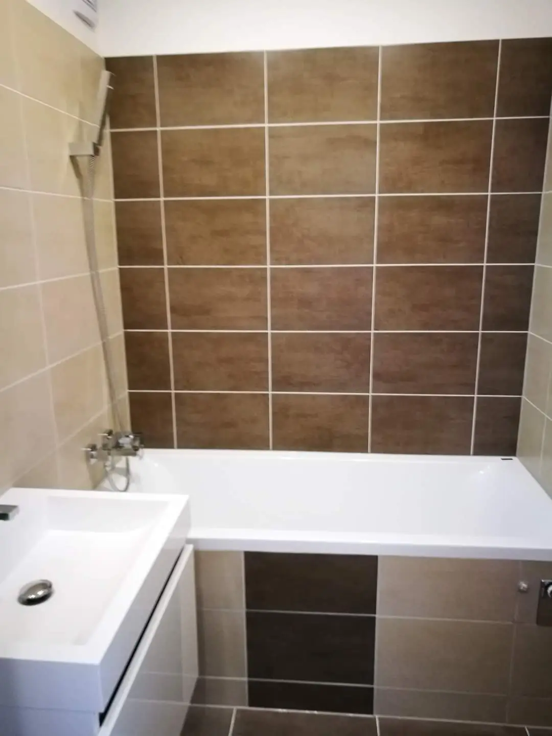 Kompletní TOPREKO bytu 2+1, O-Mariánské Hory, Na Jízdárně – fotka 17 z 17